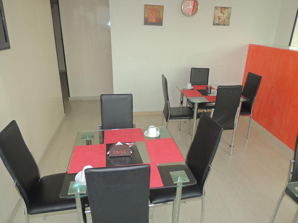 Titan Hotel & Spa Bogotá Extérieur photo