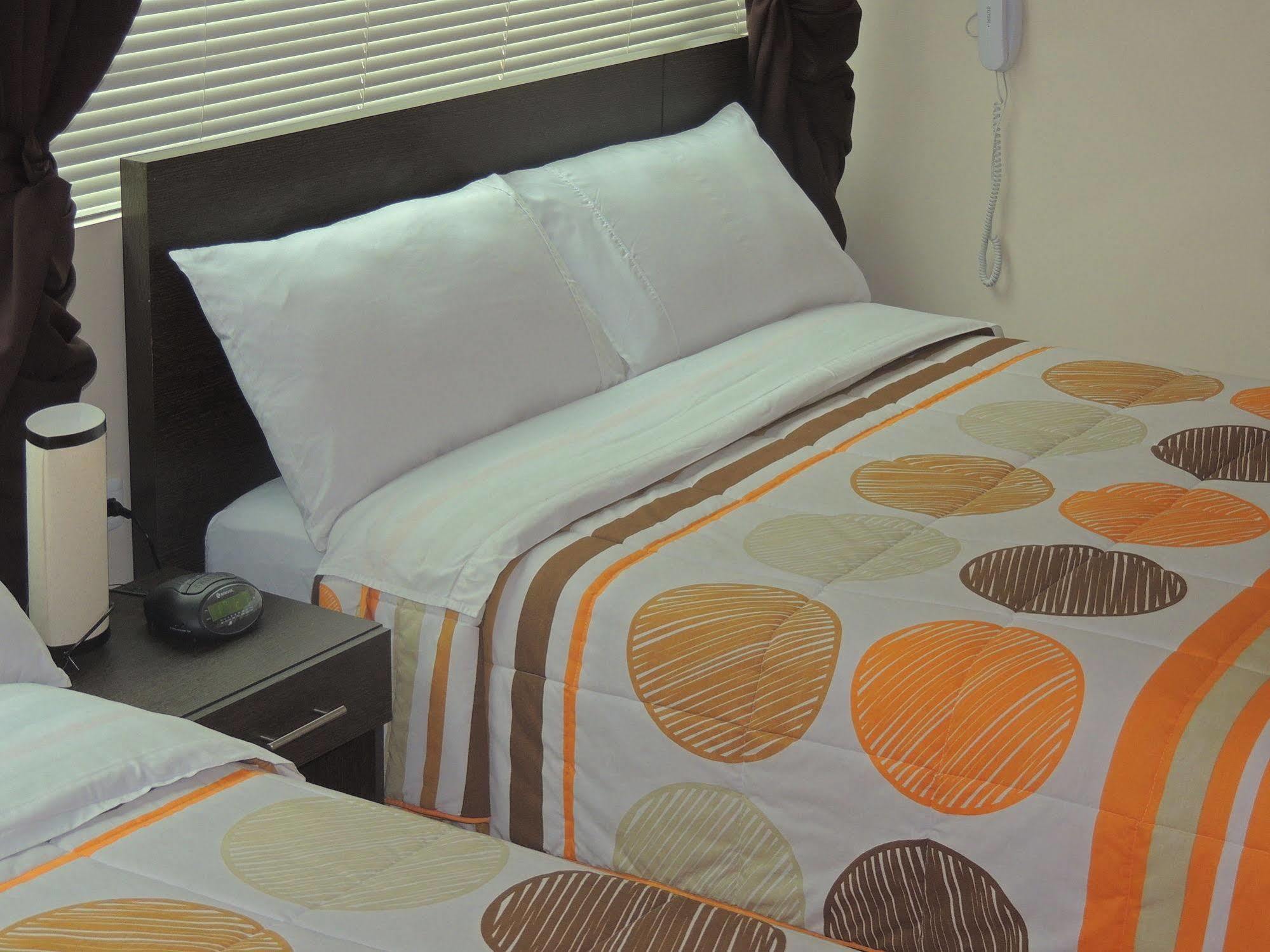 Titan Hotel & Spa Bogotá Extérieur photo